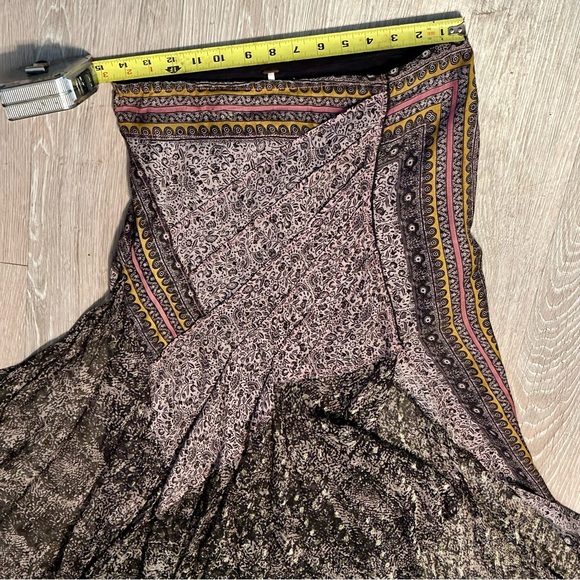 Free People Boho Gypsy Black White Asymmetrical Split Hem Sheer Maxi Skirt 4 XS - Picture 10 of 16